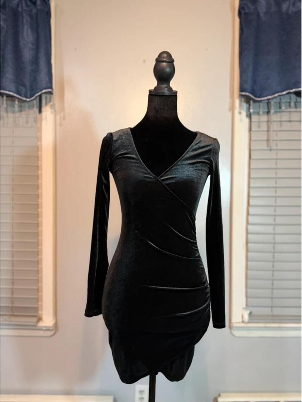 Black Velvet Wrap Mini Dress Bodycon Long Sleeve Party Club Dress XS